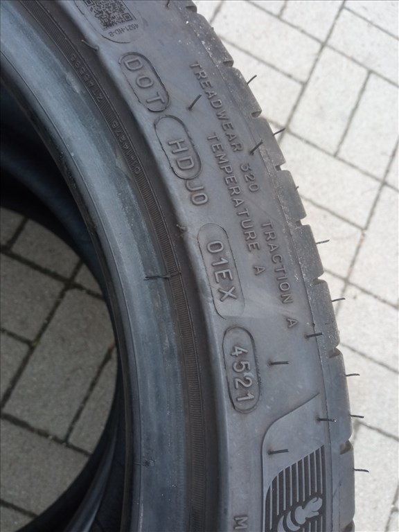  255/40R18" újszerű Michelin Pilot Sport 4 ZP nyári gumi eladó 2db. 2021-es! 5. kép