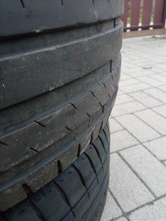 255/40R18" újszerű Michelin Pilot Sport 4 ZP nyári gumi eladó 2db. 2021-es! 7. kép