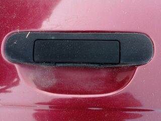 Nissan Almera I Jobb hátsó Külső Kilincs *123668*