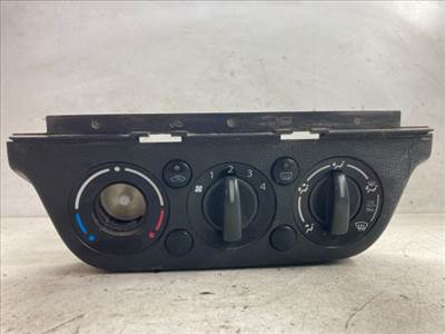 SUZUKI SWIFT III Fűtéskapcsoló