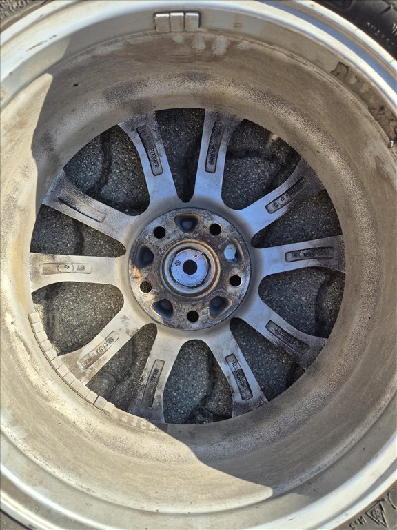 4x Silverline 17x7 ET42 - 5x114.3 alufelni + Michelin Pilot Alpin Téligumi DOT2021  9. kép