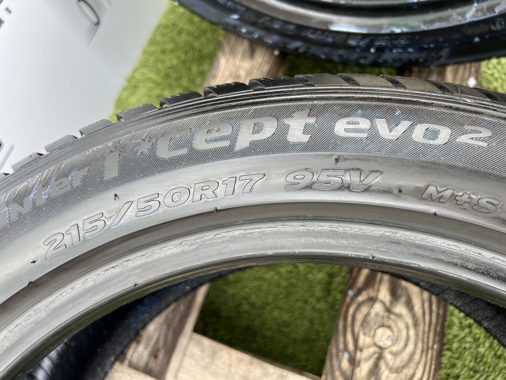 215/50 R17 Hankook Winter I’cept Evo 2 téli gumi 5-6mm 6. kép