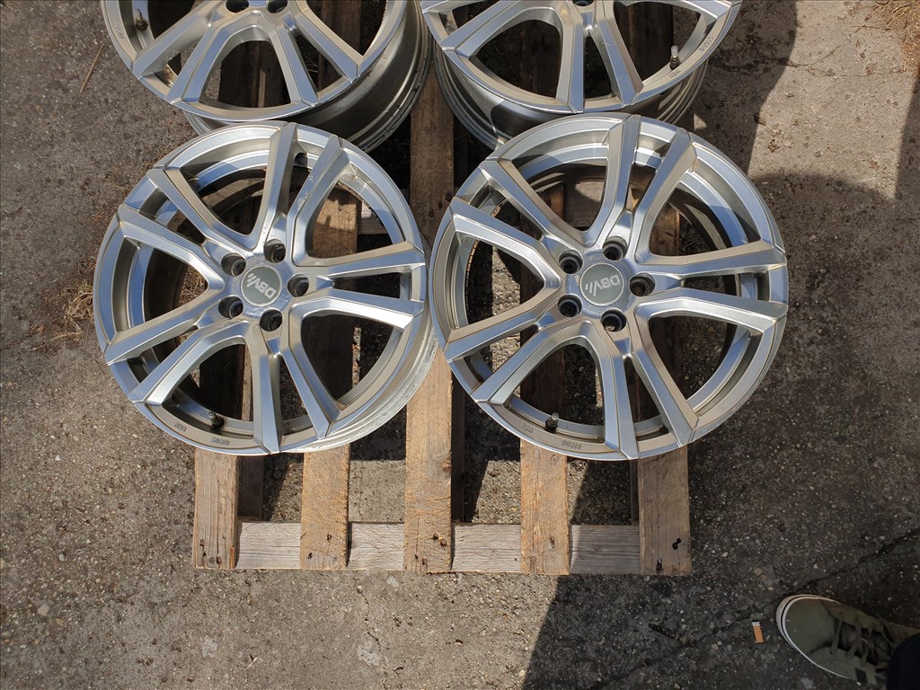 17" 5x105 Opel + szenzor 2. kép