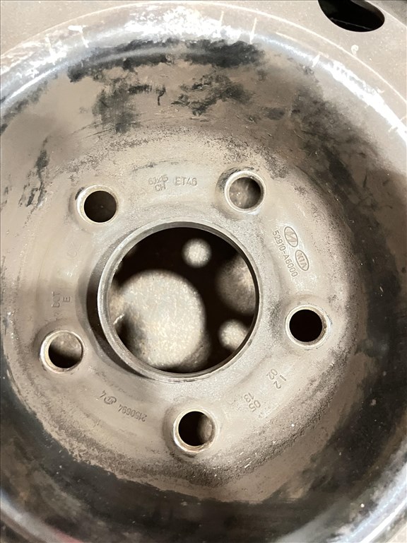  4x114.3 lyukosztású 6JJ 15" használt (gyári felni) lemezfelni 3. kép