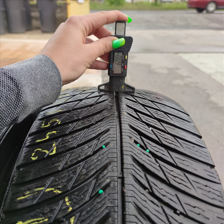 245/45 R18 Michelin téli gumi 10000ft a 2db/51/ 2. kép