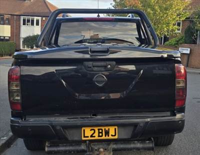 Nissan Navara (D23) plató ajtó 