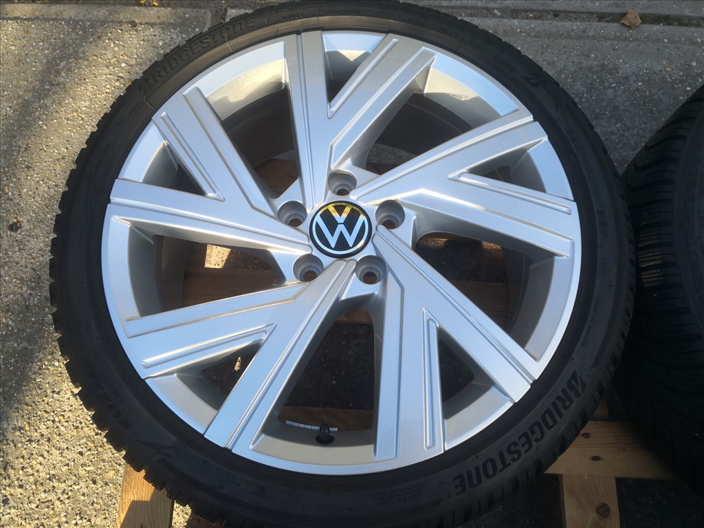 Volkswagen 18-as gyári alukerék 5x112 1. kép