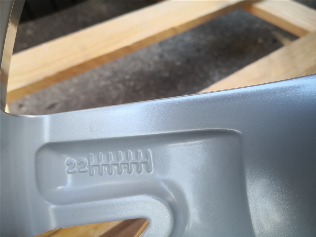 Volkswagen 18-as gyári alukerék 5x112 7. kép