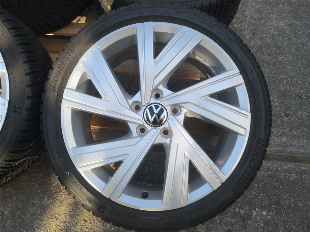 Volkswagen 18-as gyári alukerék 5x112 3. kép