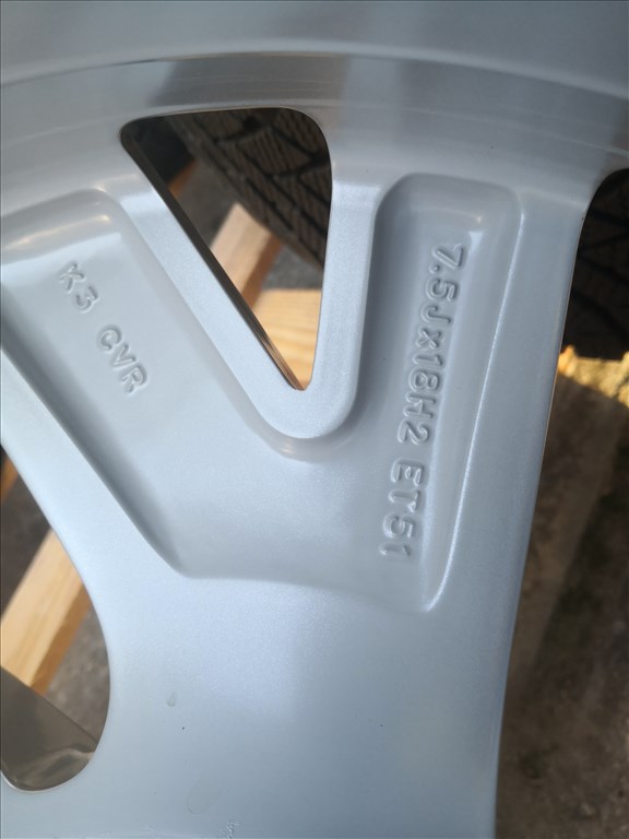 Volkswagen 18-as gyári alukerék 5x112 8. kép