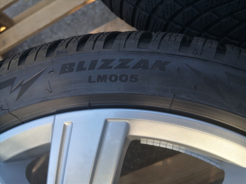 Volkswagen 18-as gyári alukerék 5x112 11. kép