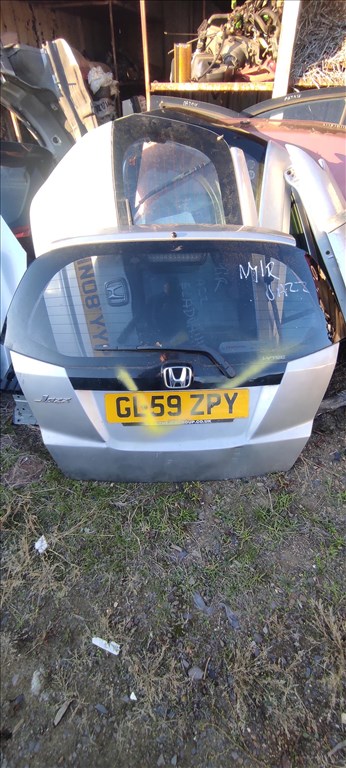 Honda Jazz III (GE) Csomagtér ajtó  1. kép