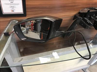 Skoda Octavia III bal visszapillantó