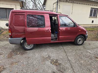 Nissan Vanette III ajtó 
