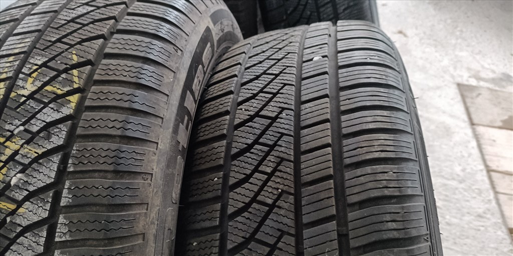  5x112 lyukosztású 16" újszerű (gyári felni) alufelni, rajta 225/55 újszerű Petlas téli gumi gumi  7. kép