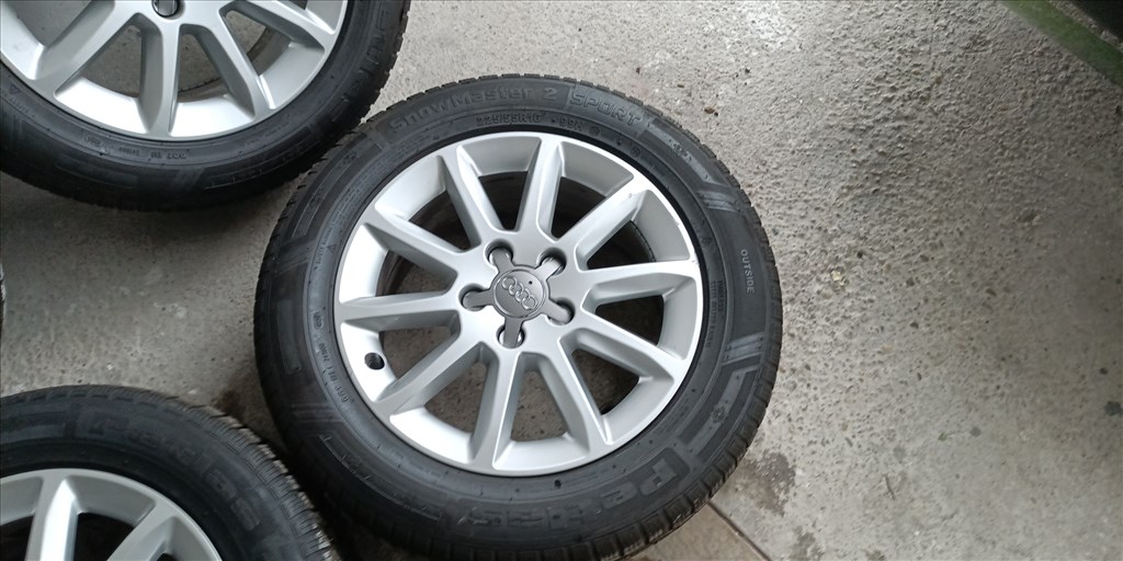  5x112 lyukosztású 16" újszerű (gyári felni) alufelni, rajta 225/55 újszerű Petlas téli gumi gumi  5. kép