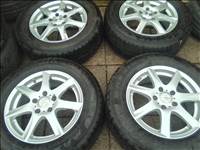 Mazda/Hyundai/Kia alufelni, rajta 215/65R16 Maxxis téli gumi 