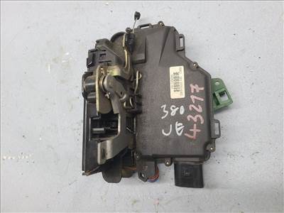 SKODA OCTAVIA I (1U5) 1.9 TDI Jobb első Ajtózár #43217# 3B1837016AD