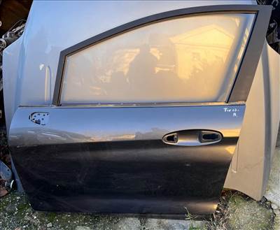 Ford Fiesta Mk7 BAL ELSŐ AJTÓ