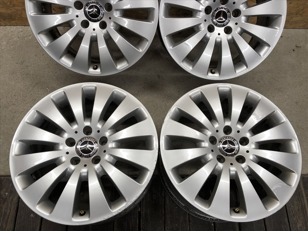  5x112 lyukosztású 7,5JJ 17" használt alufelni 4. kép