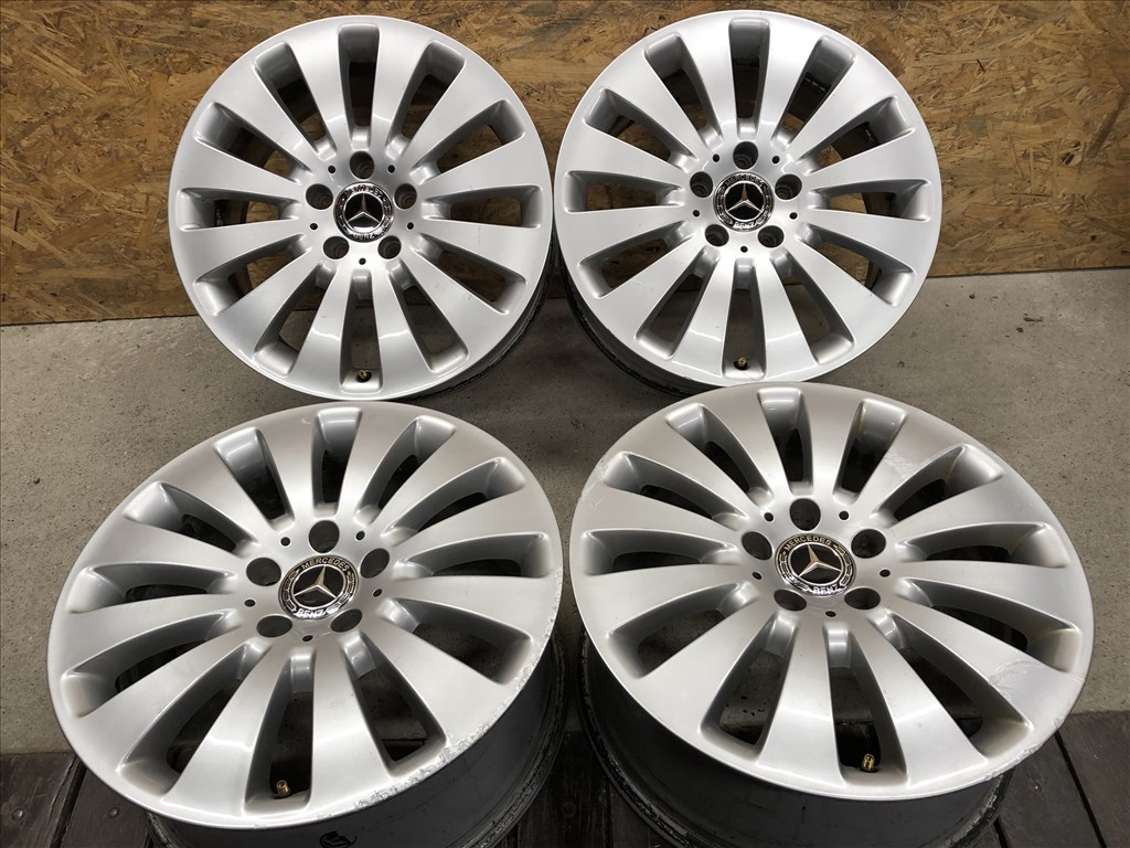  5x112 lyukosztású 7,5JJ 17" használt alufelni 5. kép