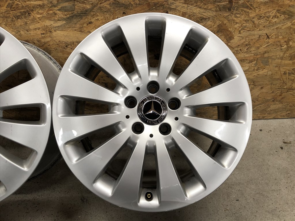  5x112 lyukosztású 7,5JJ 17" használt alufelni 7. kép