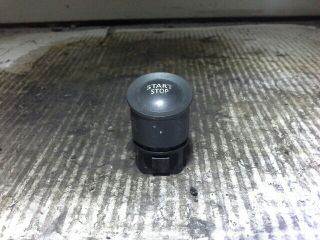 Renault Mégane II Start / Stop Indító Gomb *30939*