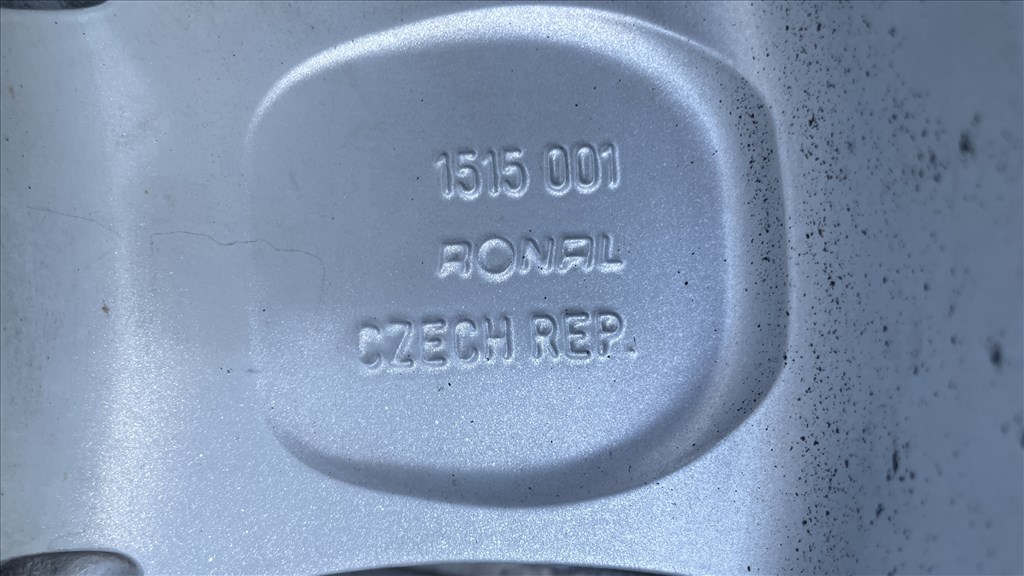  4x100 15 Mini gyári alufelnik 1515001 6769404 6768498 175/65 használt Continental nyári gumi 5. kép