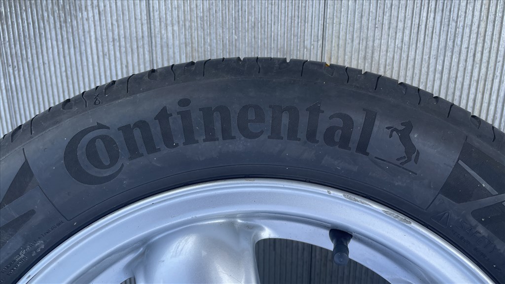  4x100 15 Mini gyári alufelnik 1515001 6769404 6768498 175/65 használt Continental nyári gumi 8. kép