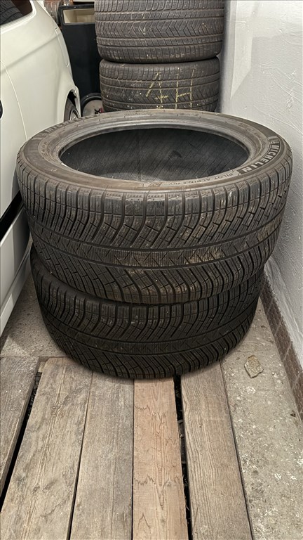  305/40 R20" használt Pirelli téli gumi 6DB! 6. kép
