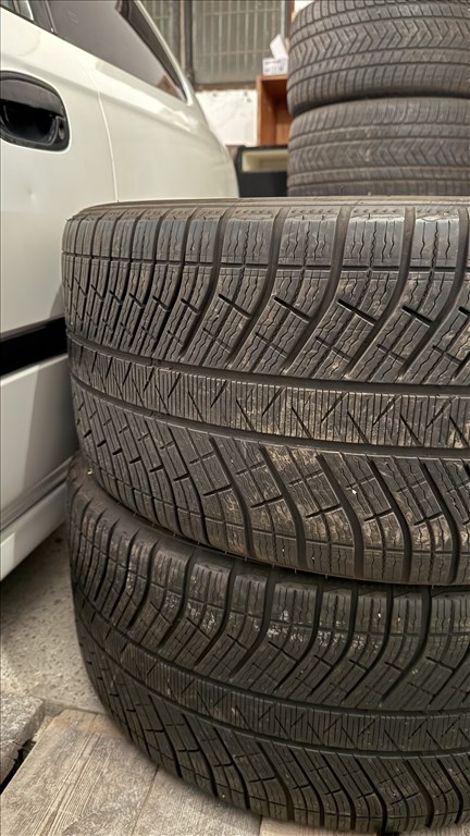  305/40 R20" használt Pirelli téli gumi 6DB! 7. kép