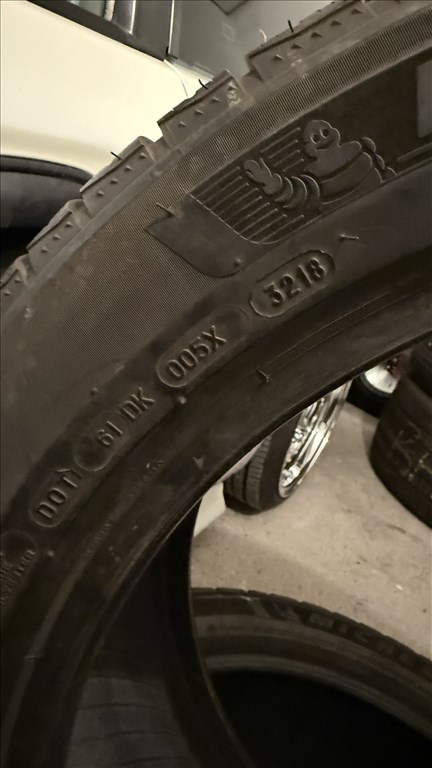  305/40 R20" használt Pirelli téli gumi 6DB! 10. kép