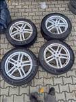 Audi Q4 Etron 5x112-as 8x19" újszerű Dezent alufelni, rajta 235/55 használt Michelin téli gumi sxx2