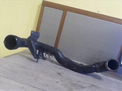 VOLKSWAGEN PASSAT 00.11-05.02 B5.5 Turbócső