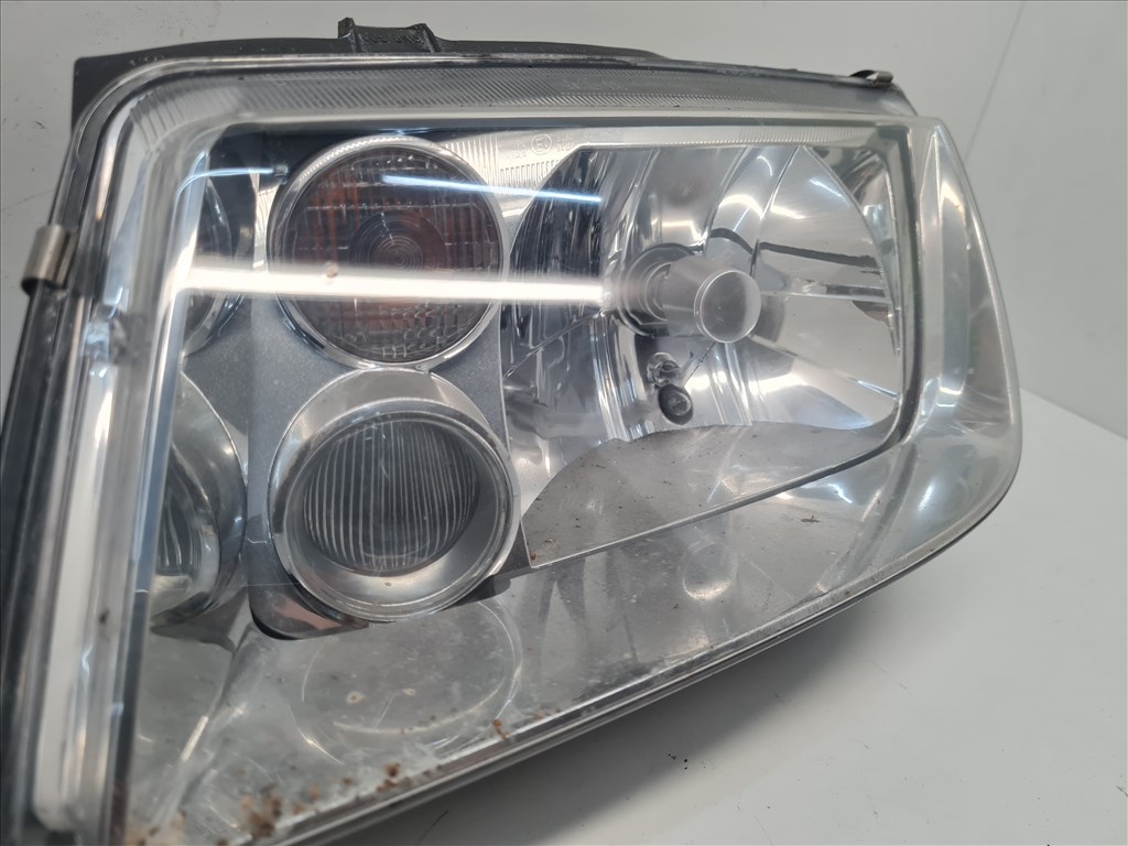 Volkswagen Bora fényszóró pár (27087) 3. kép