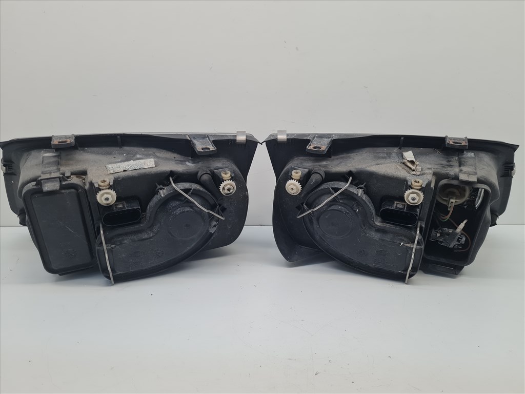 Volkswagen Bora fényszóró pár (27087) 8. kép