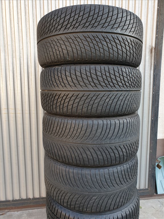  275/35 19 Michelin Pilot Alpin5 1. kép