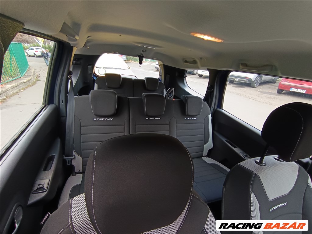Eladó Dacia Lodgy Stepway 1.5 dCi 110 FAP (1461 cm³, 107 PS) 11. kép