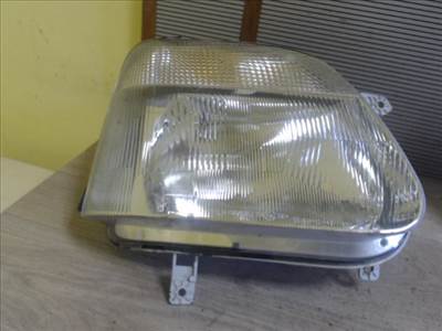 SUZUKI WagonR+ Jobb első fényszóró