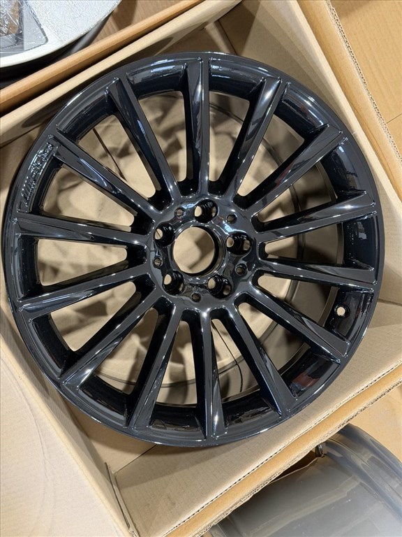 R19 Original mercedes 9.5J ET48 - A218 401 1200 / A2184011200  2db alufelni felni 1. kép