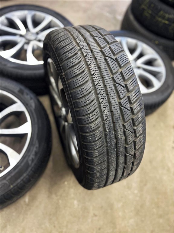  5x114.3 GYARI NISSAN JUKE 17”téli R17, 17 TPMS  6. kép