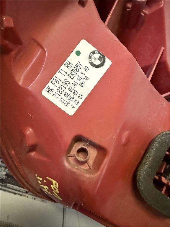 BMW 7-es sorozat F01/F02 Bmw F01 jobb hátsó lámpa  7182198 2. kép