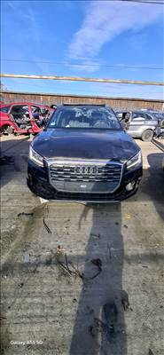 Audi Q2 bontott alkatrészei