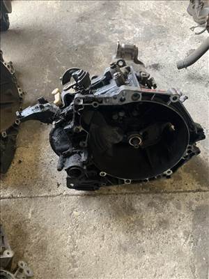 Opel Combo E (2018-tól) 1.6 D váltó 