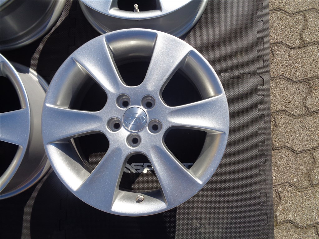 Új Subaru gyári alufelni 16-os, 5×100-as osztóval, eladó. 5. kép