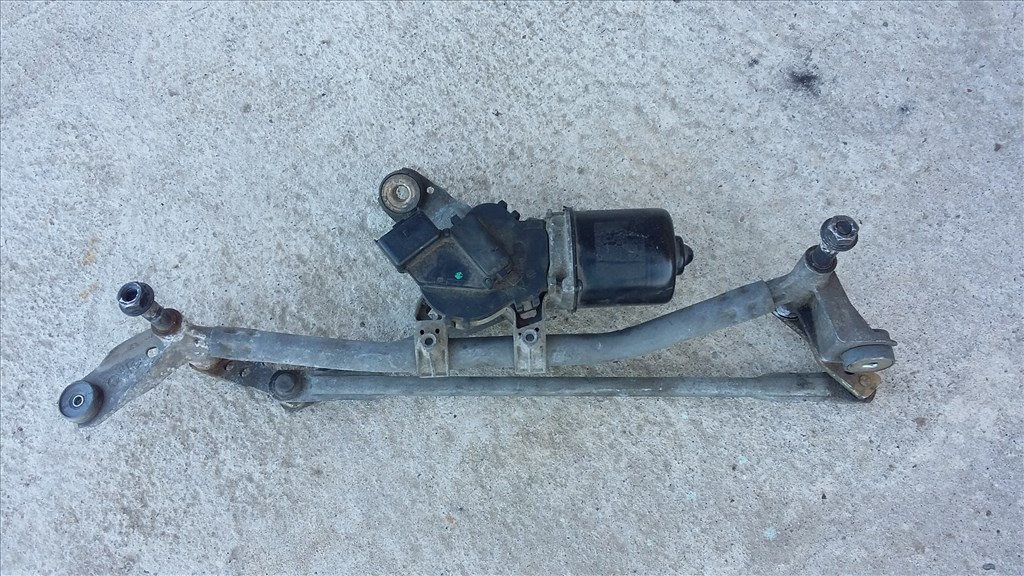 Renault Megane 2. ablaktörlő motor eladók. 1. kép