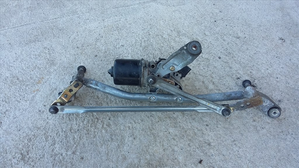 Renault Megane 2. ablaktörlő motor eladók. 2. kép