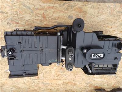 Ssangyong Kyron (2005-2014) Fűtés Box Klímás 