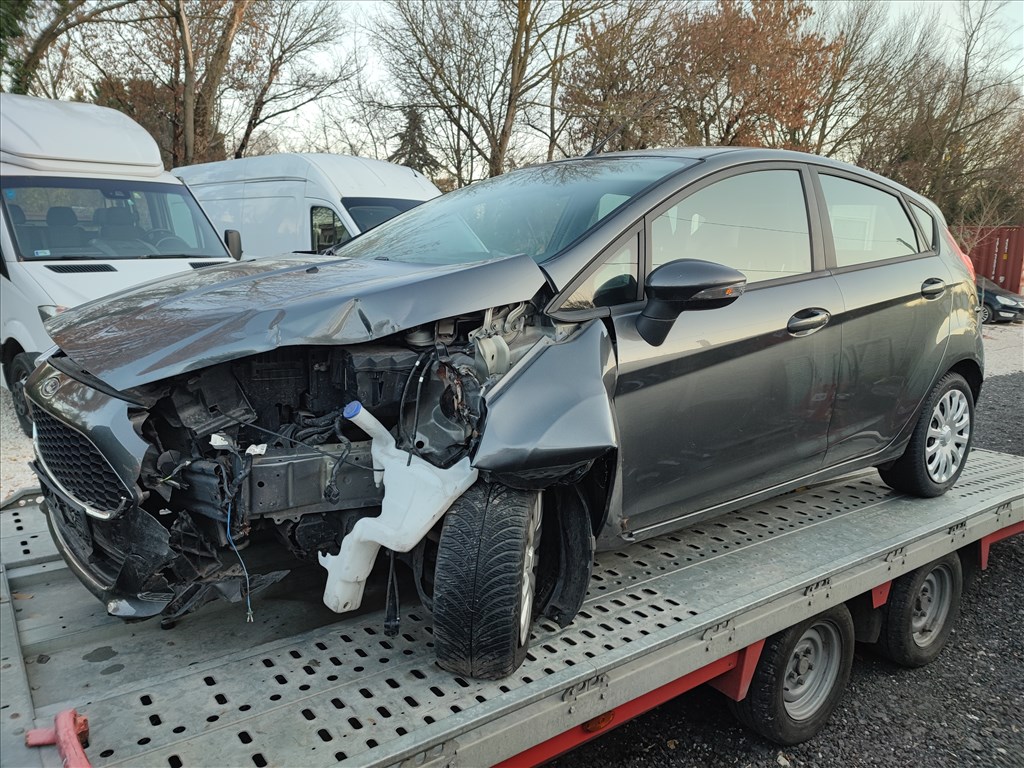 Ford Fiesta Mk6 bontásra egyben eladó 4. kép