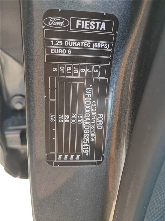 Ford Fiesta Mk6 bontásra egyben eladó 9. kép